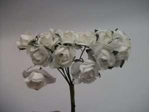 różyczki na druciku 144szt. białe  | Róż-0006 