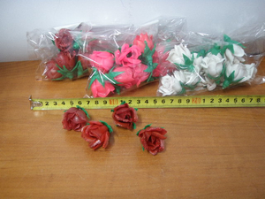 pąki róż 12 kwiatów  348