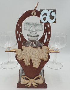 karafka + 2 kieliszki do wina KOSZ 60 urodziny 