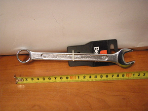 klucz płaskowo - oczkowy 19mm 314029