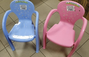 krzesełko dziecięce z oparciem