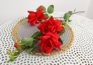 kwiat sztuczny róża 3 kwiaty 11 cm i pąki łodyga 96 cm CZERWONA KME-116B