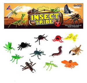 zestaw 12 owadów